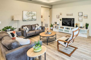 Sleek Fort Worth Home with Patio - Pets Welcome!
